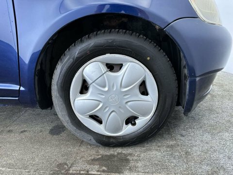 Toyota Yaris 1.3 Vvt-i 16V Cdx  #17