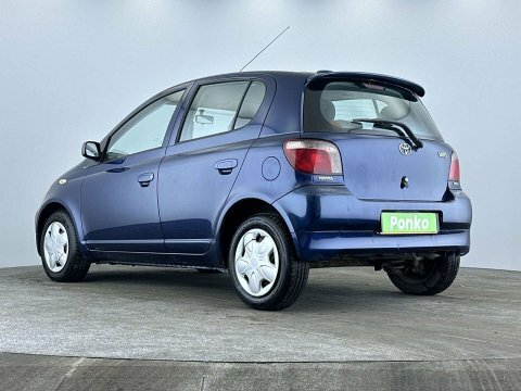 Toyota Yaris 1.3 Vvt-i 16V Cdx  #2