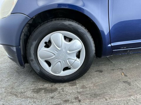Toyota Yaris 1.3 Vvt-i 16V Cdx  #8