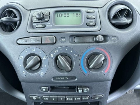 Toyota Yaris 1.3 Vvt-i 16V Cdx  #29