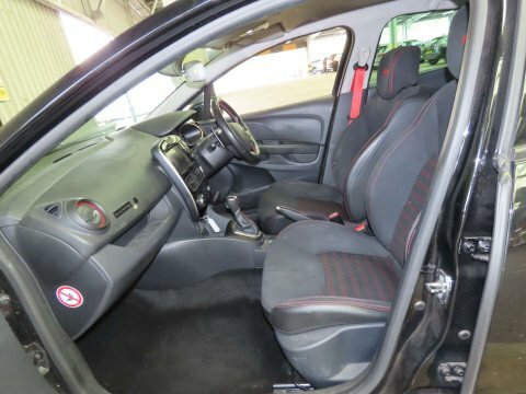 Renault Clio 2018 18 1.6 Black #6