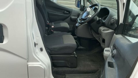 Nissan e-NV200 80Kw Acenta Van 40Kwh White #8