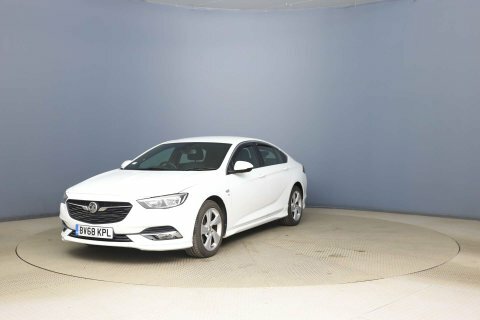 Vauxhall Insignia 2018 68 1.5 White #2