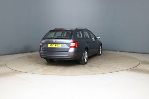 Skoda Octavia 2017 17 1.4 Grey #6
