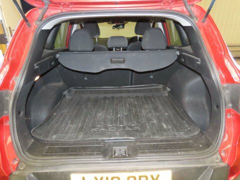 Renault Kadjar 2018 18 1.5 Red #6