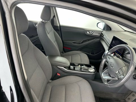 Hyundai Ioniq 1.6 Gdi Hybrid 1St Edition Dct Black #9