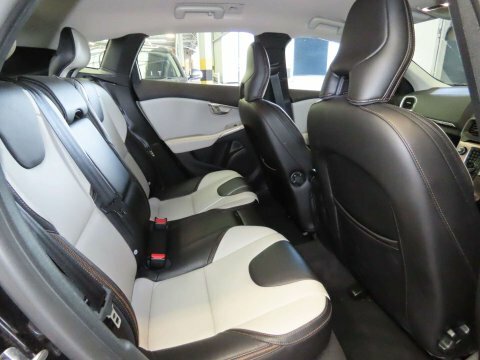 Volvo V40 Cross Country T3 Cross Country Pro Red #8