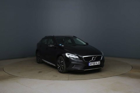 Volvo V40 Cross Country Professional D2 Black