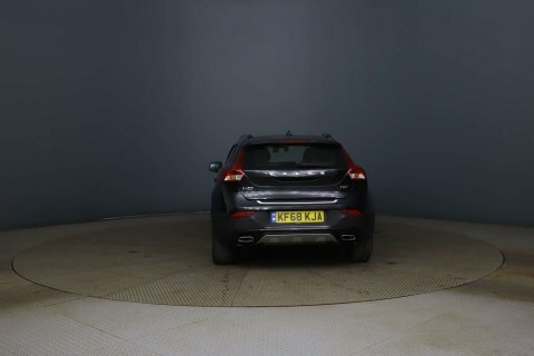 Volvo V40 Cross Country Professional D2 Black #4