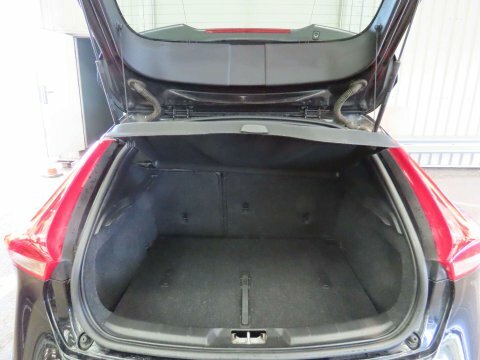 Volvo V40 Cross Country T3 Cross Country Pro Red #9