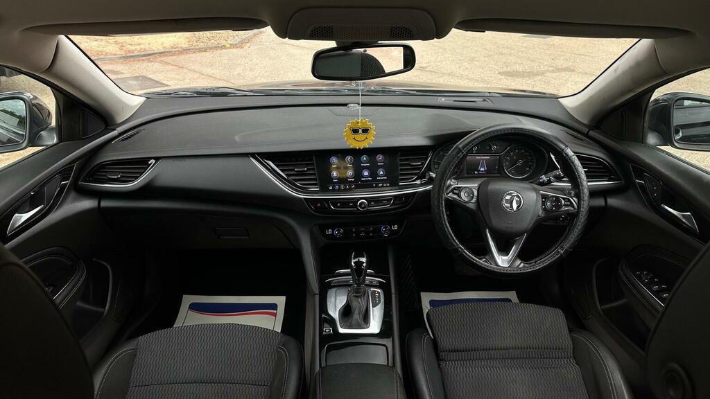 Vauxhall Insignia 2.0 Turbo D Blueinjection Sri VX Line Nav Sports T Black #12