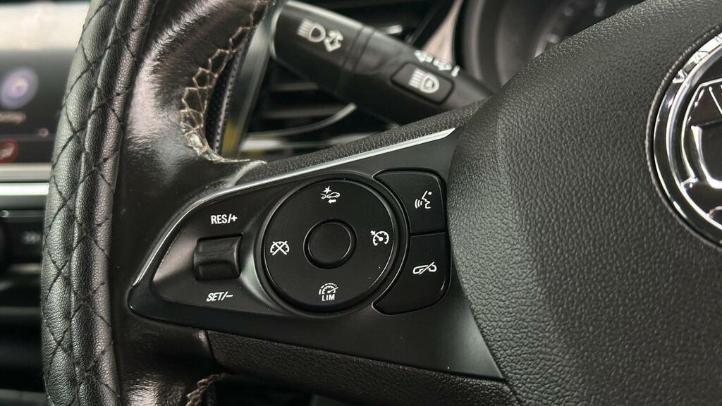 Vauxhall Insignia 2.0 Turbo D Blueinjection Sri VX Line Nav Sports T Black #20