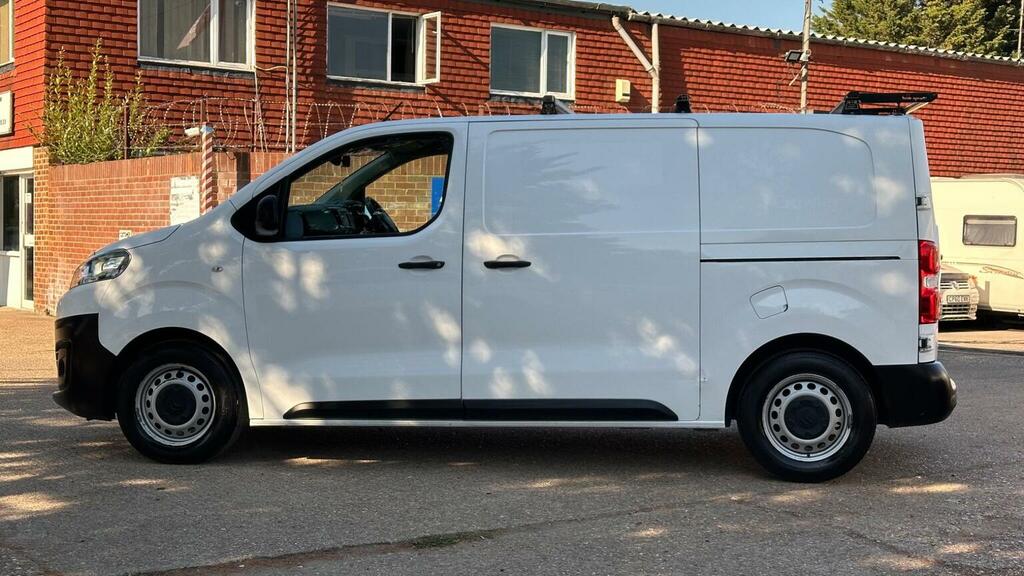 Citroen Dispatch Panel Van 1.5 Bluehdi 1000 Enterprise M Fwd 2 Euro MD21FPZ White #5