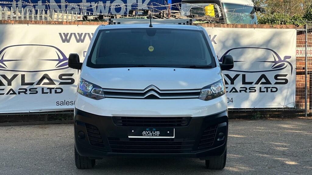 Citroen Dispatch Panel Van 1.5 Bluehdi 1000 Enterprise M Fwd 2 Euro MD21FPZ White #3