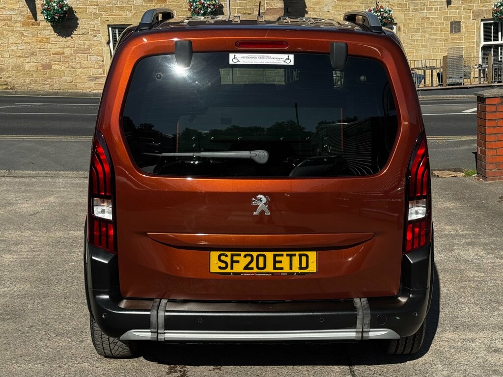 Peugeot Rifter Mpv Orange #5