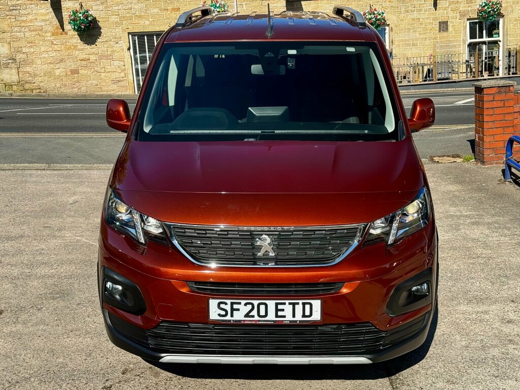 Peugeot Rifter Mpv Orange