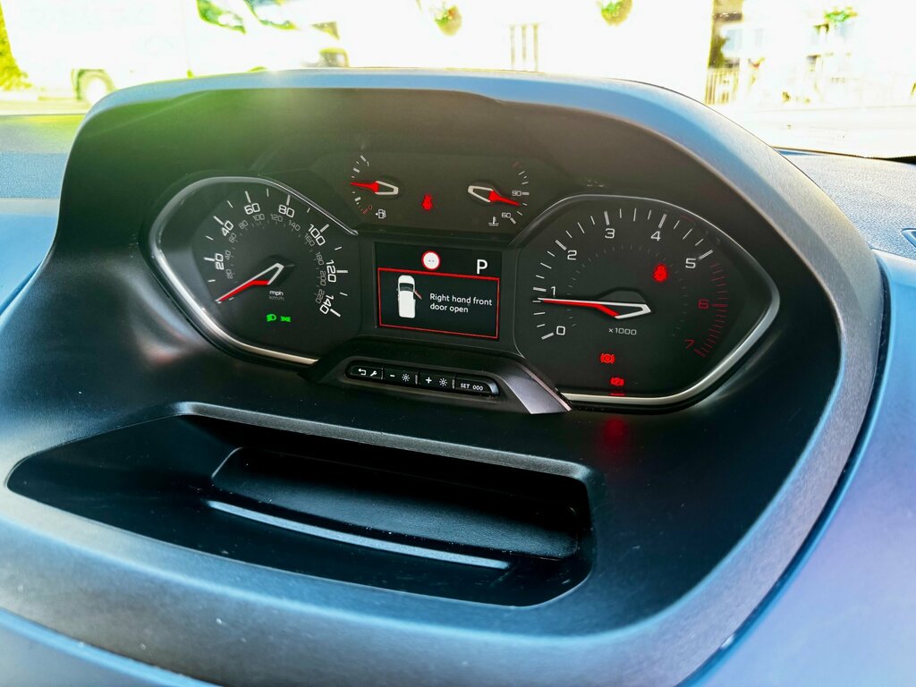 Peugeot Rifter 1.5L Null Grey #34