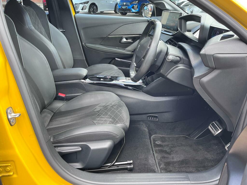 Peugeot e-208 50Kwh Allure Premium Hatchback Yellow #10