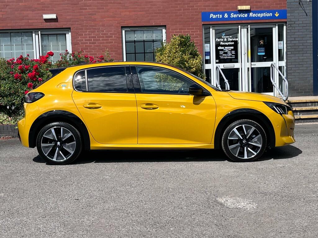 Peugeot e-208 50Kwh Gt Premium Hatchback 7Kw  #6