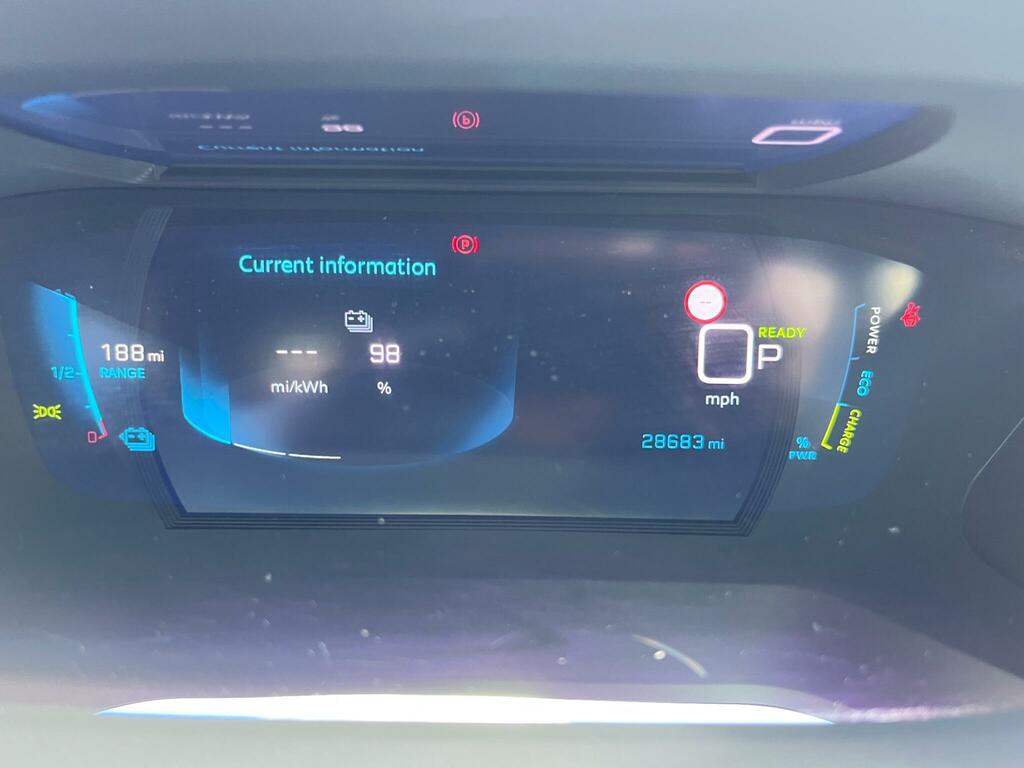 Peugeot e-208 50Kwh Allure Premium Hatchback Yellow #55