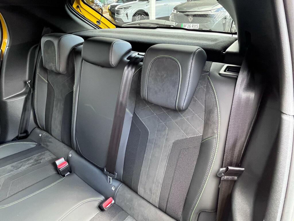 Peugeot e-208 50Kwh Allure Premium Hatchback Yellow #7