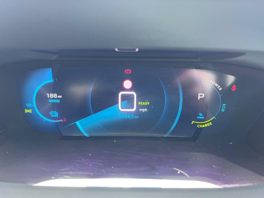 Peugeot e-208 50Kwh Allure Premium Hatchback Yellow #57