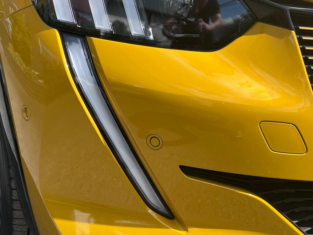 Peugeot e-208 50Kwh Allure Premium Hatchback Yellow #23