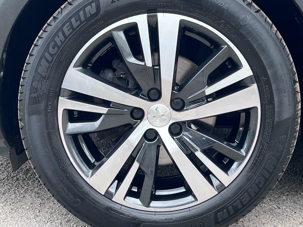 Peugeot 3008 1.2 Puretech Active Premium Suv Eat E #6