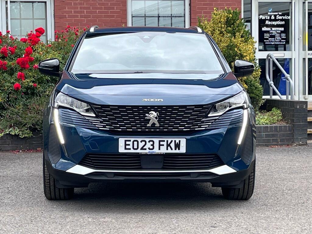 Peugeot 3008 1.2 Puretech Active Premium Suv Eat E #3