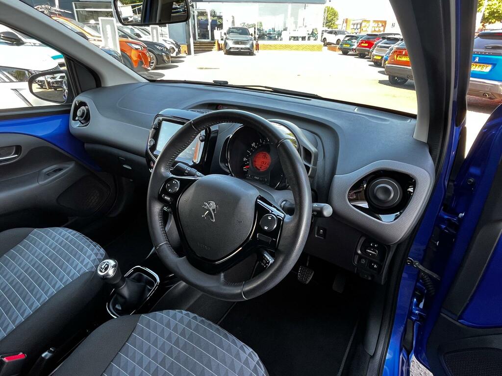 Peugeot 108 1.0 Allure Euro 6 Ss Red #21