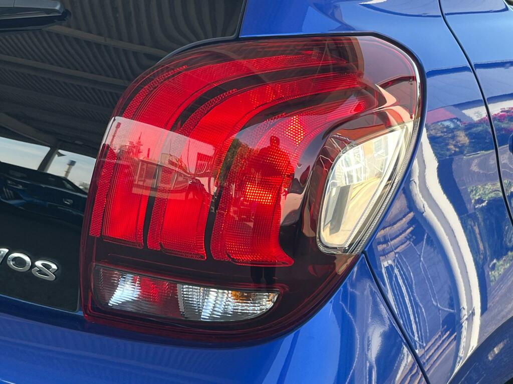 Peugeot 108 1.0 Allure Euro 6 Ss Red #32