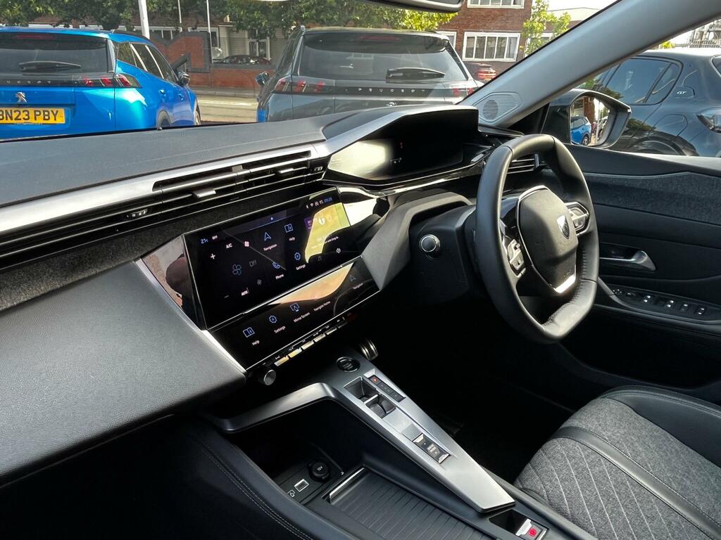 Peugeot 408 1.2 Puretech Allure Premium Fastback Ea #3