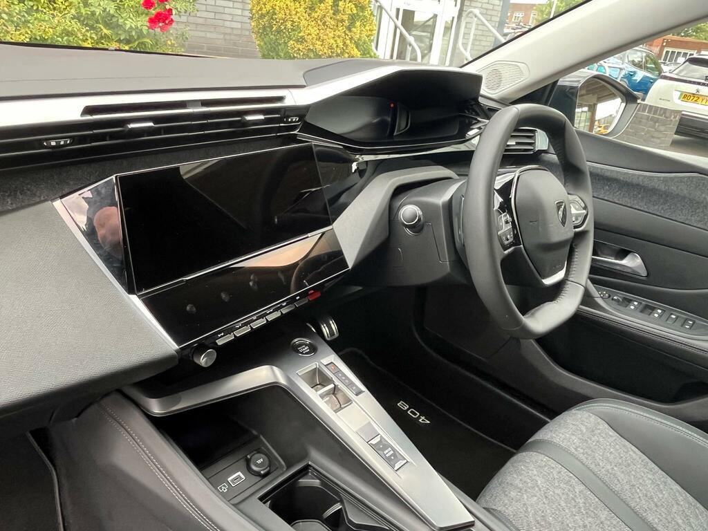 Peugeot 408 1.2 Puretech Allure Premium Fastback Ea #3