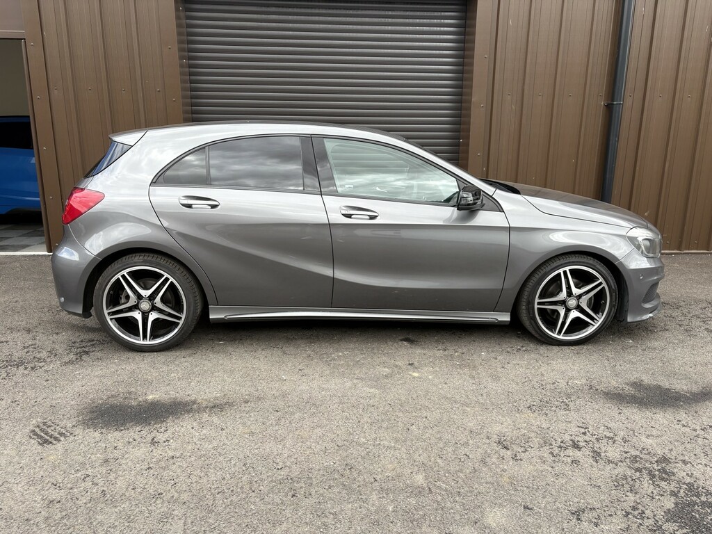 Mercedes-Benz A Class Hatchback 2.1 A200 Cdi Amg Night Edition 201515 Grey #4