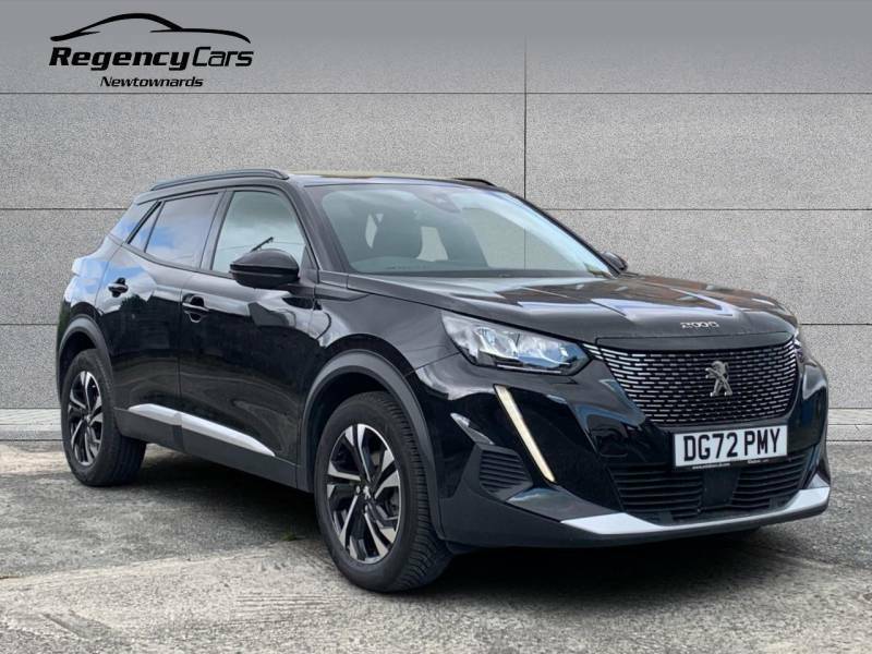 Peugeot 2008 1.2 Puretech Allure Premium Black