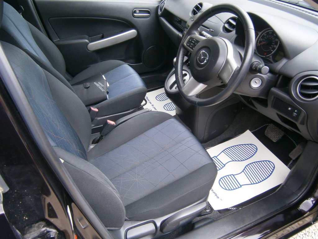 Mazda 2 1.5 Ts2 Euro 5  #2