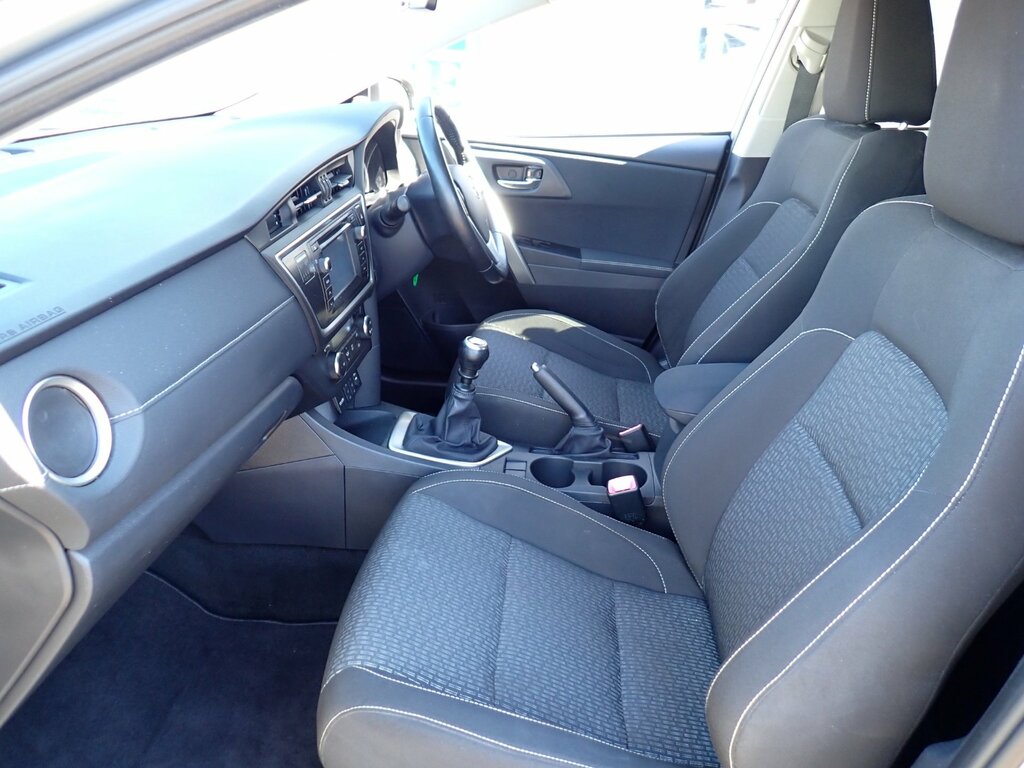 Toyota Auris 1.33 Dual Vvt-i Icon Plus Hatchback Man Grey #3