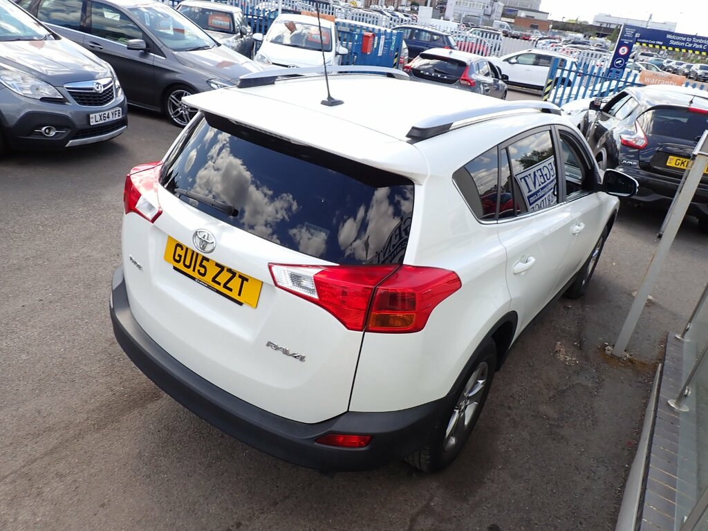 Toyota Rav 4 2.0 D-4d Business Edition Suv 2W White #6