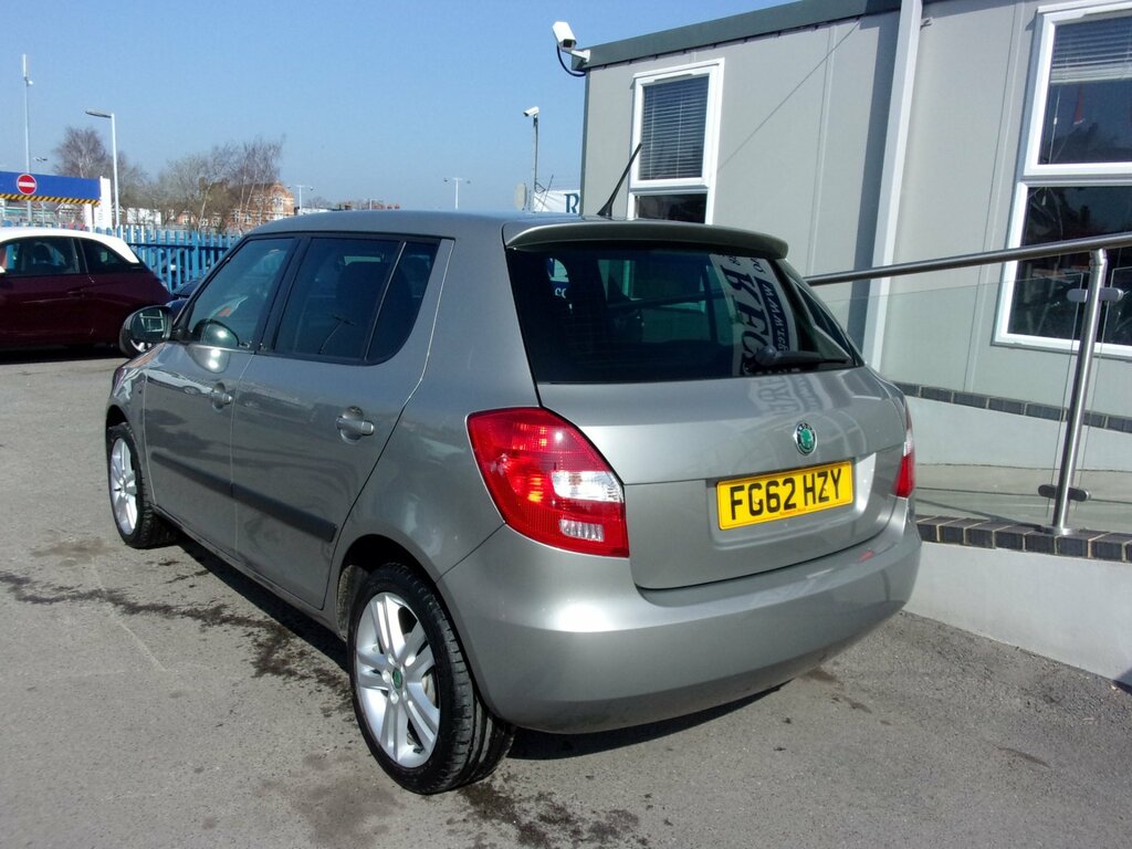 Skoda Fabia 1.6 Tdi Cr 105 Elegance Beige #6