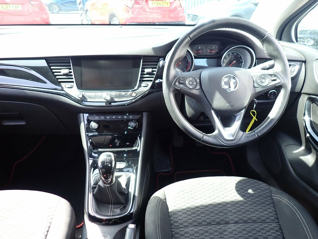 Vauxhall Astra 1.4I Turbo Sri Nav Hatchback Eur MW18XMR Silver #2