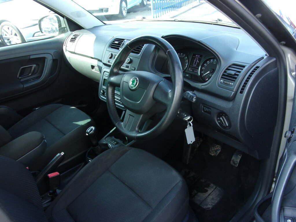 Skoda Fabia 1.2 S Hatchback Euro 5 60 Ps  #9