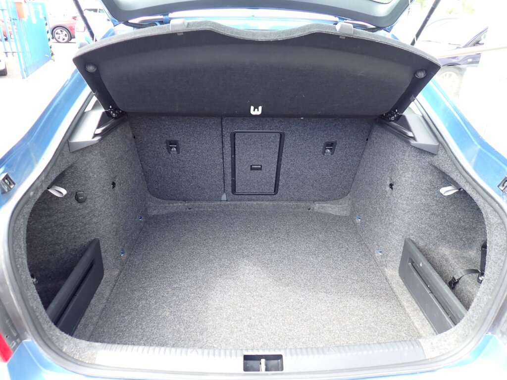 Skoda Octavia 2.0 Tdi Cr Vrs 184Bhp 5-Dr Estate Black #28