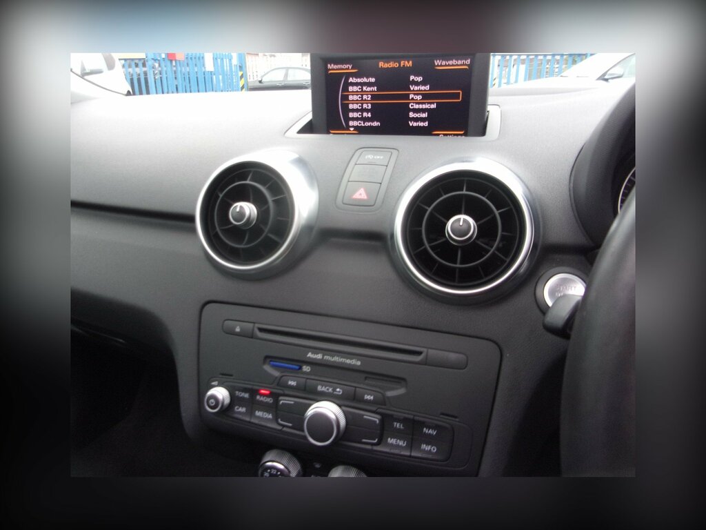 Audi A1 1.4 Tfsi Sport Sportback Euro 5 Orange #21