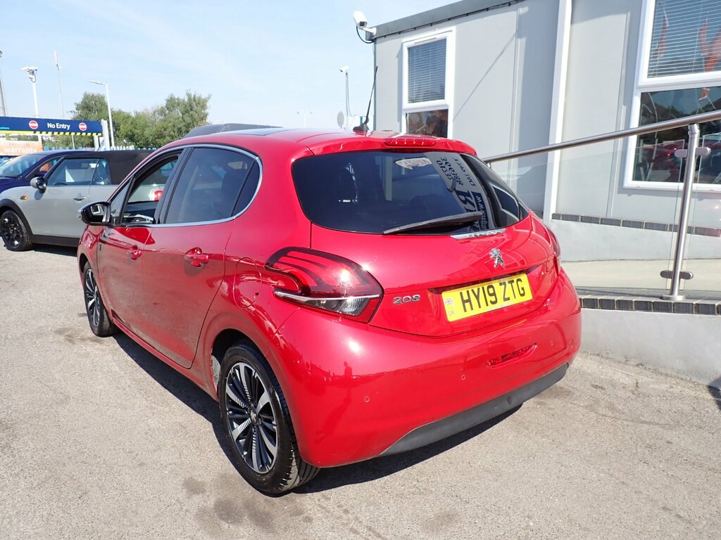 Peugeot 208 1.2 Puretech Tech Edition Hatchback Man Red #6
