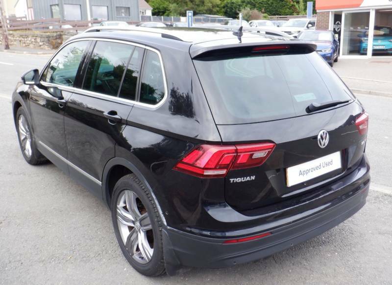 Volkswagen Tiguan 2.0 Tdi 150 Match Black #6