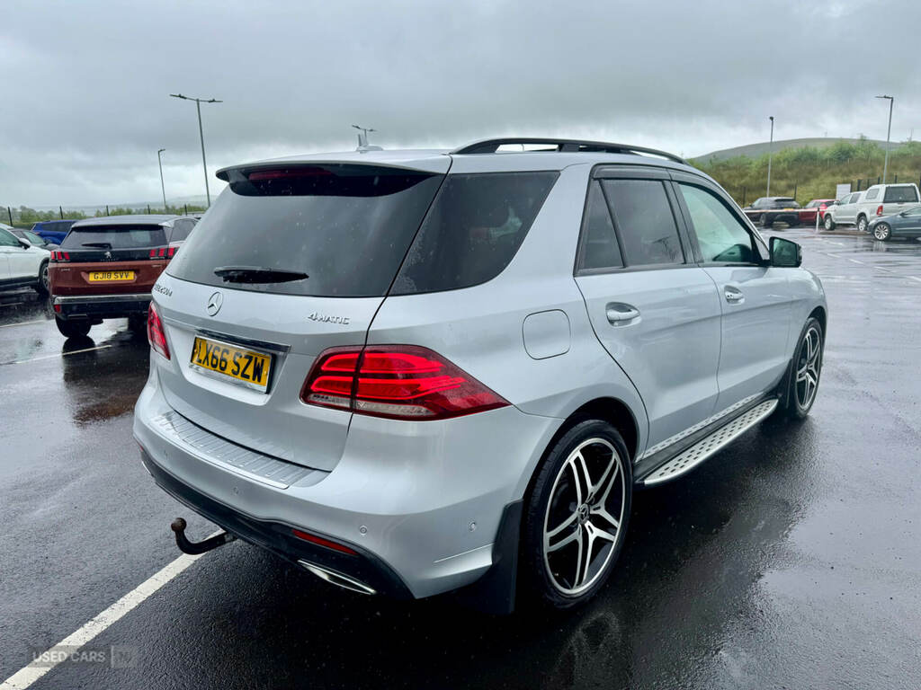 Mercedes-Benz GLE Class Gle 250D 4Matic Amg Silver #3