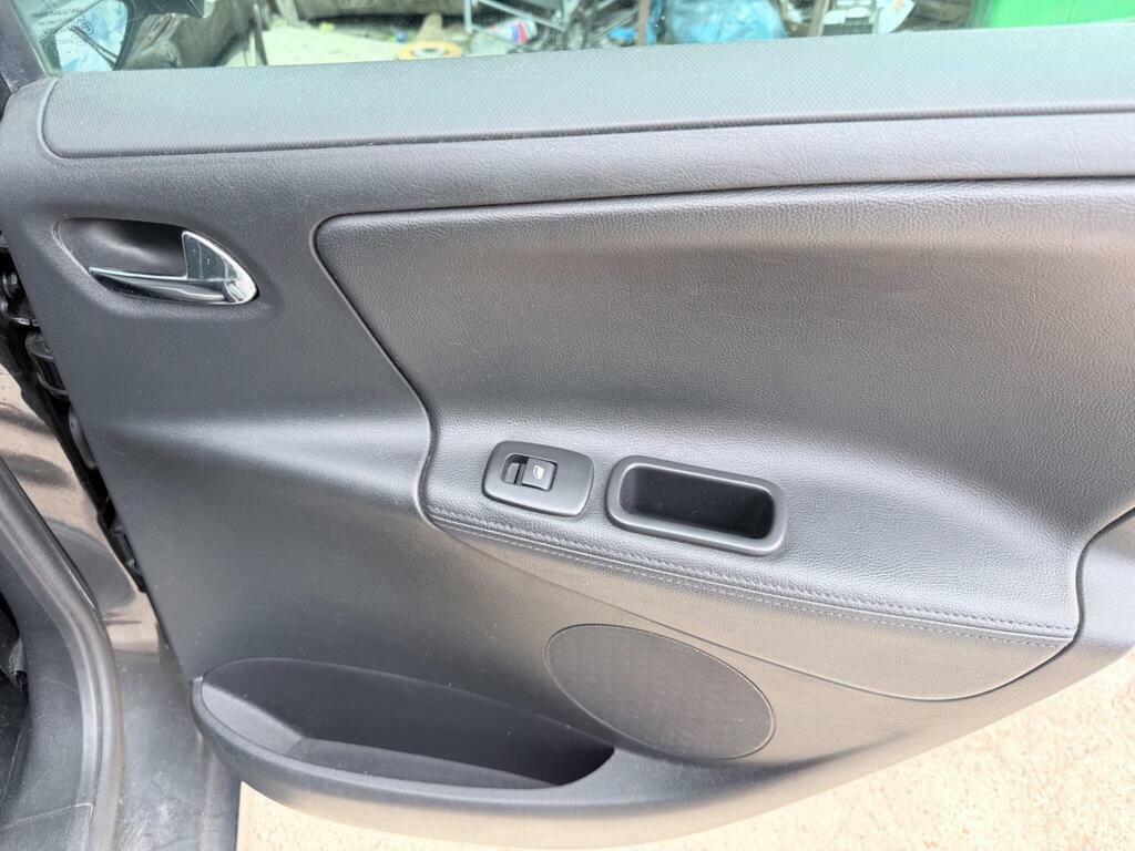 Peugeot 207 SW Allure Blue #20