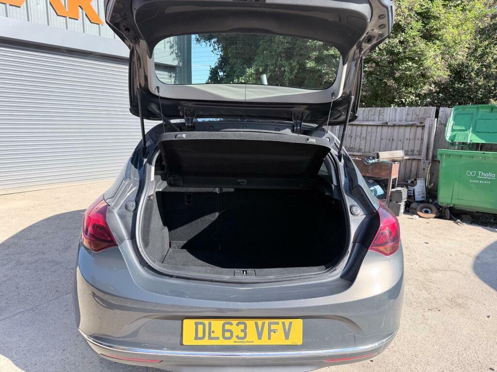 Vauxhall Astra 2.0 Cdti Elite Sports Tourer Euro 5 Blue #10