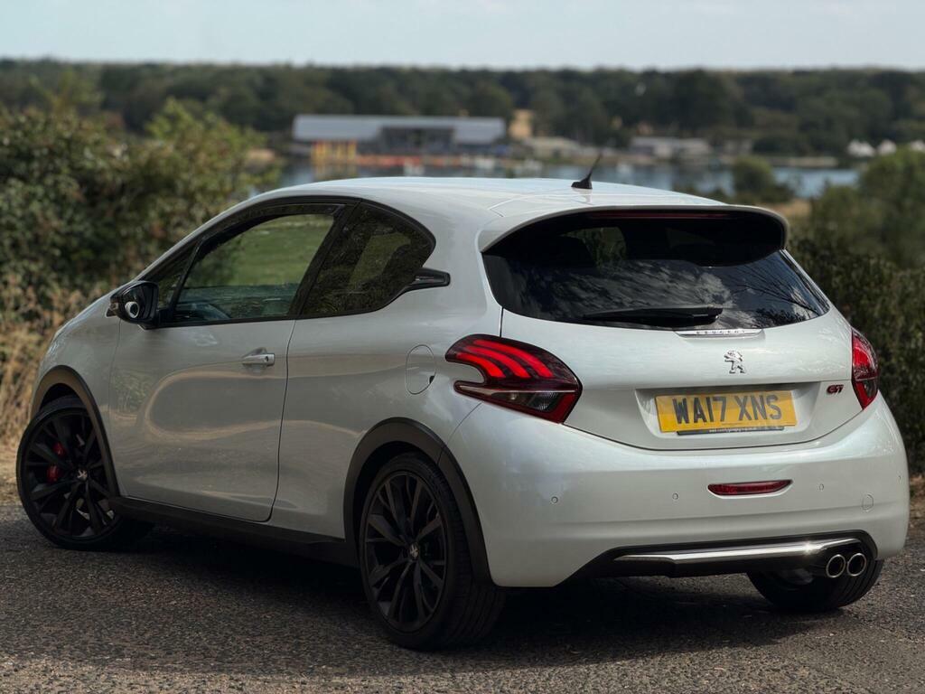 Peugeot 208 Thp Gti By Peugeot Sport Hatchback White #3
