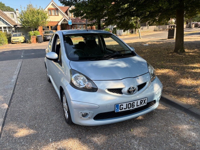 Toyota Aygo Vvt-i Sport Blue #2